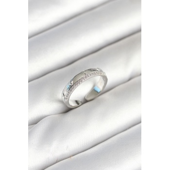Gümüş Renk Şerit Zirkon Taşlı Kadın Yüzük - Lisinya