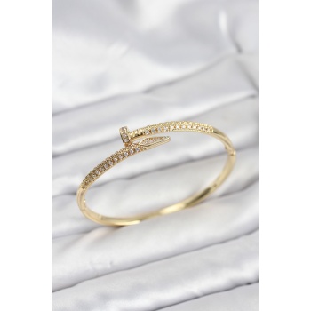 Pirinç Gold Renk Zirkon Taşlı Çivi Model Kadın Kelepçe Bileklik - Lisinya