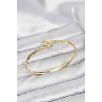 Pirinç Gold Renk Zirkon Taşlı Yonca Model Kadın Kelepçe Bileklik - Lisinya