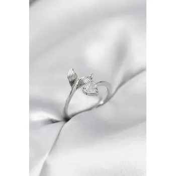 Balık Kuyruğu Model Gümüş Renk Zirkon Taşlı Kadın Yüzük