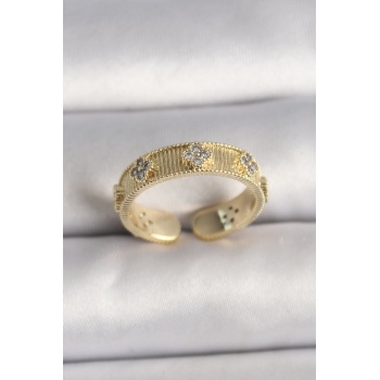 Pirinç Gold Renk Zirkon Taşlı Yonca İşlemeli Ayarlanabilir Yüzük - Lisinya