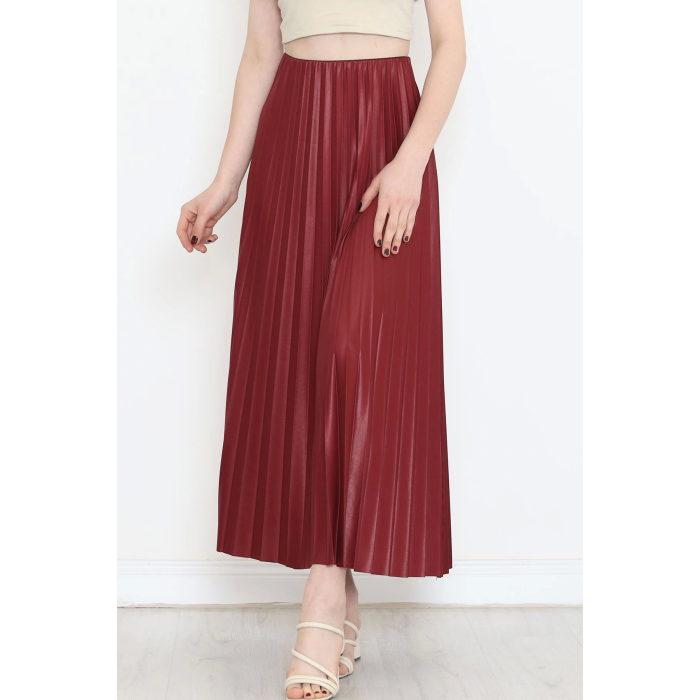 Zarif ve Modern Pileli Parlak Krep Gizli Lastikli Bordo Etek