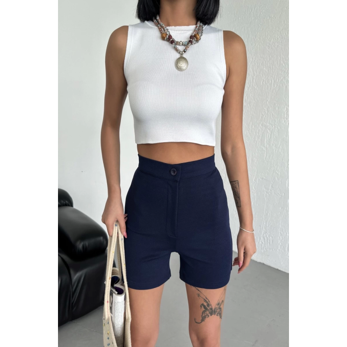 Tarz ve Rahatlığı Bir Arada Sunan Yüksek Bel Esnek Likralı Krep Şort Lacivert