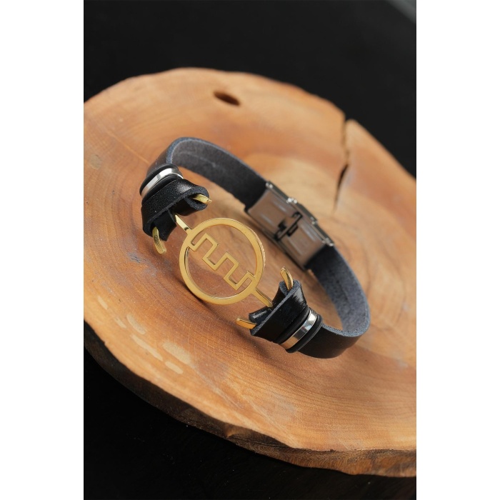 Gold Renk Metal Labirent Tasarım Siyah Renk Deri Erkek Bileklik -