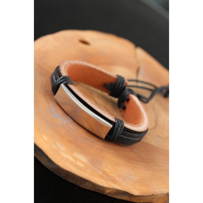 Çelik Aksesuarlı Siyah Renk Deri Erkek Bileklik -