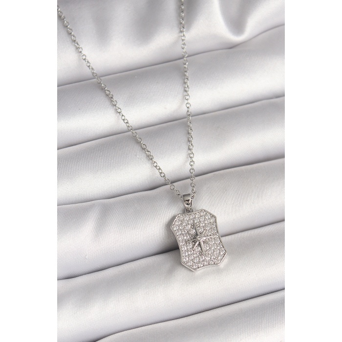 316L Çelik Gümüş Renk Zincir Zirkon Taşlı Kutup Yıldız İşlemeli Madalyon Model Kadın Kolye -