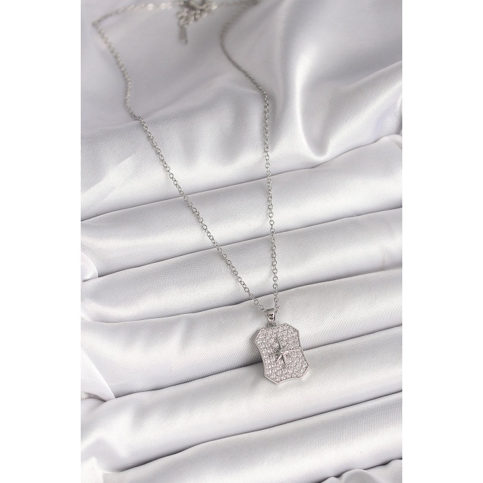 316L Çelik Gümüş Renk Zincir Zirkon Taşlı Kutup Yıldız İşlemeli Madalyon Model Kadın Kolye -