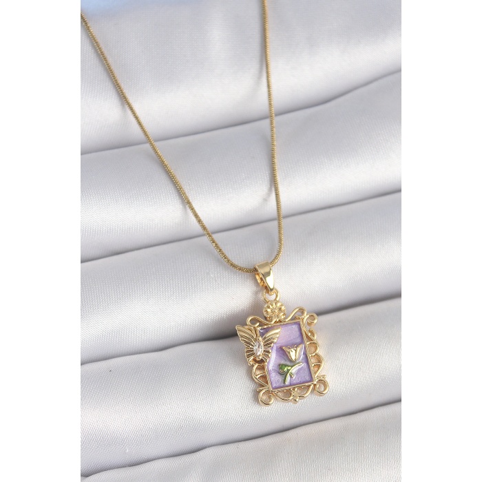 316L Çelik Gold Renk Zincir Mor Mineli Çiçek İşlemeli Zirkon Taşlı Kelebek Detay Portre Model Kadın Kolye -