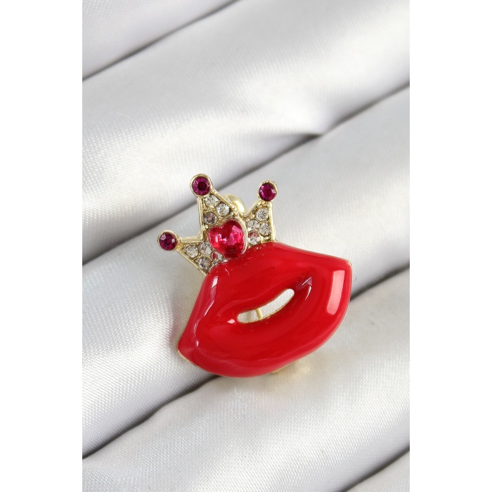 Zirkon Taşlı Kraliçe Taç Detaylı 3D Kırmızı Dudak Figürlü Gold Renk Kadın Broş -