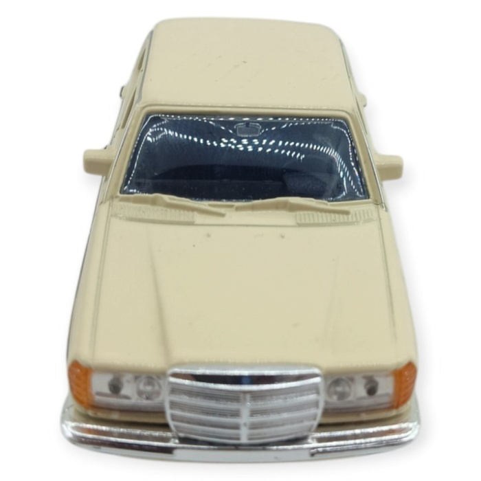 Çek Bırak Araba 1:32 Mercedes Benz W123 - 43686 - BEYAZ (Lisinya)