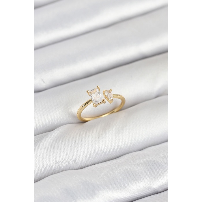 Pirinç Gold Renk Zirkon Taşlı Kadın Yüzük -