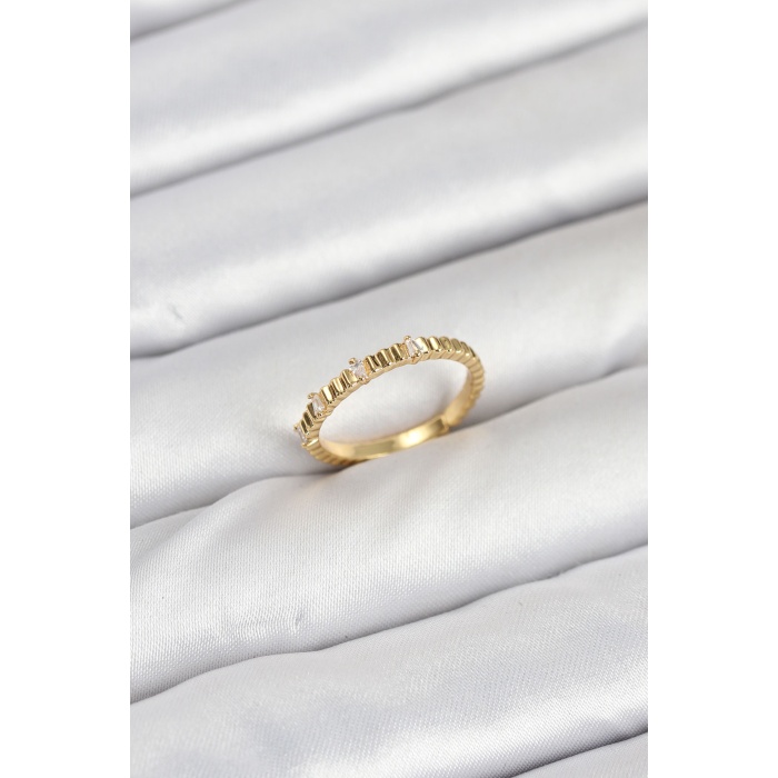 Pirinç Gold Renk Lazer Kesim Kadın Yüzük -