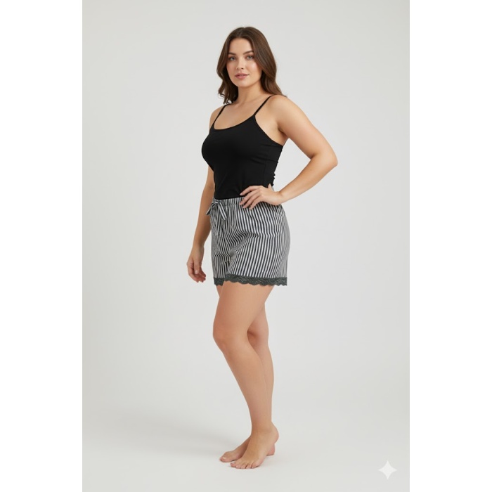 Çizgili Penye Kadın Ev Şortu Bacak Dantel Detaylı Ev Giyim Siyah