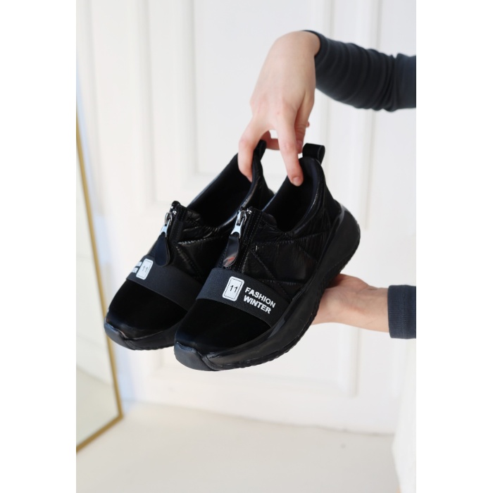 Nikeo Siyah Paraşüt Siyah Tabanlı Spor Ayakkabı - Lisinya