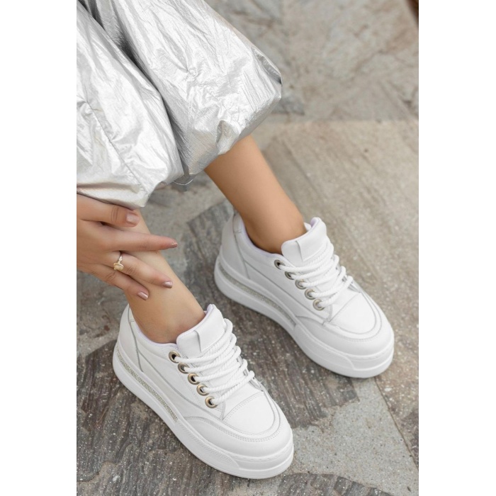 Lulu Beyaz Cilt Bağcıklı Spor Ayakkabı - Lisinya