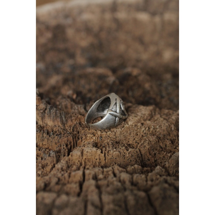 Ayarlanabilir Kuru Kafa Tasarımlı Erkek Yüzük - Lisinya