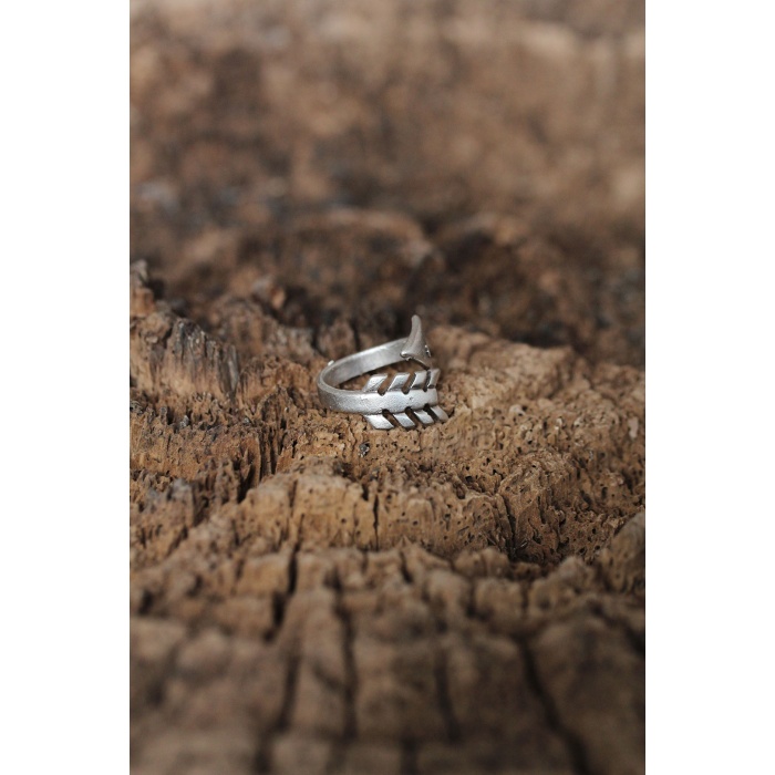 Ayarlanabilir Ok Tasarımlı Erkek Yüzük - Lisinya