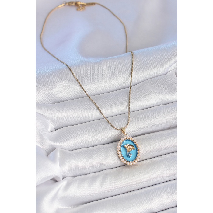 316L Çelik Gold Renk Zincir Mavi Mineli İncili Zirkon Taşlı Çiçek İşlemeli Portre Model Kadın Kolye - Lisinya