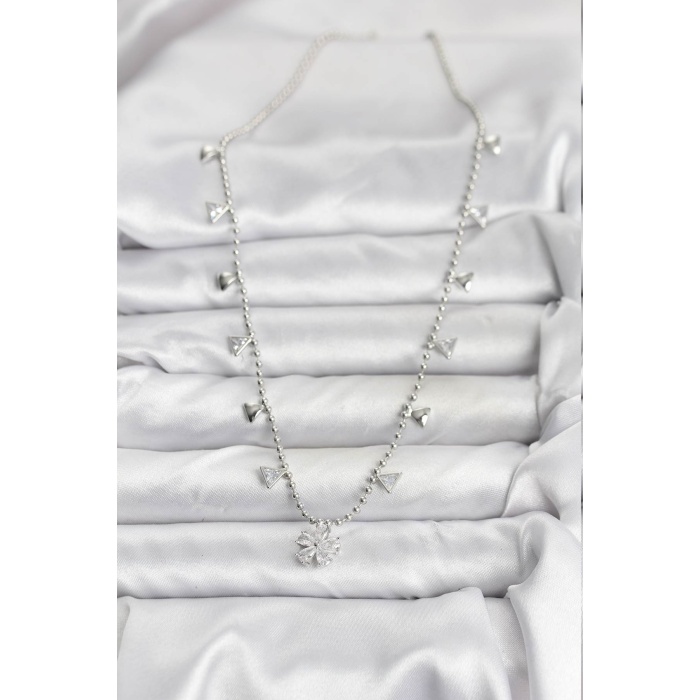 Pirinç Gümüş Renk Zirkon Taşlı Çiçek Model Kadın Kolye - Lisinya