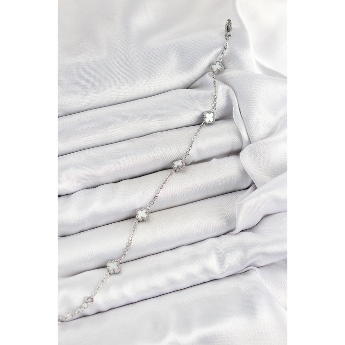 316L Çelik Beyaz Sedef Yonca Model Gümüş Renk Kadın Bileklik - Lisinya