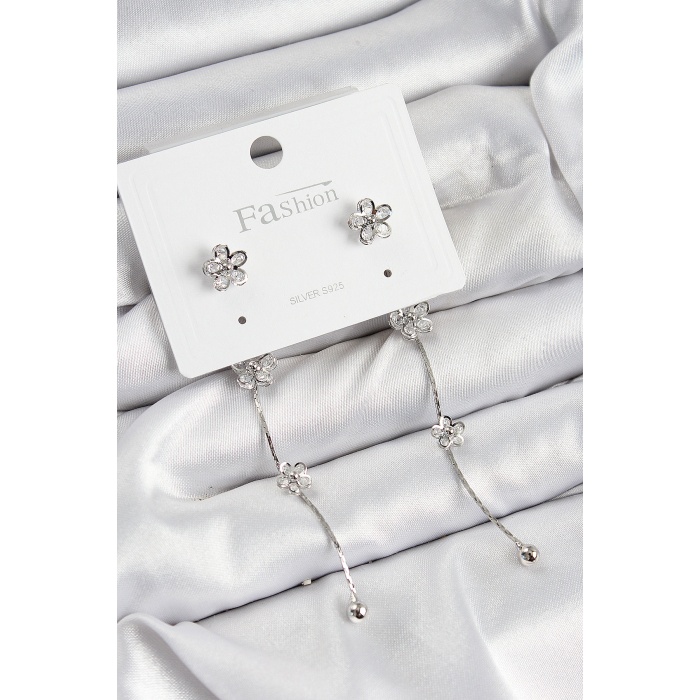 Pirinç Zirkon Taşlı Sallantılı Çiçek Model Gümüş Renk 925 Ayar Gümüş Çivi Kadın Küpe - Lisinya