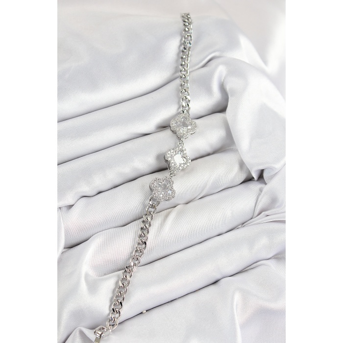 Pirinç Zirkon Taşlı Yonca Model Gümüş Renk Kadın Bileklik - Lisinya