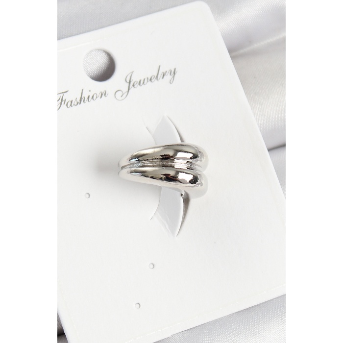 Pirinç Halka Model Gümüş Renk Sağ Kıkırdak Küpe - Lisinya