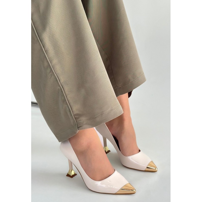 Artem Bej Rugan Topuklu Ayakkabı - Lisinya