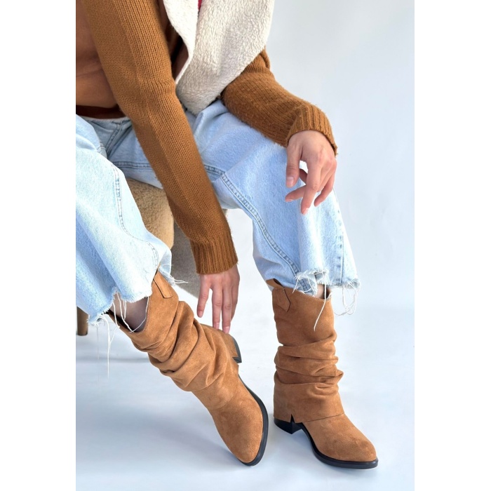 Canty Taba Süet Körüklü Topuklu Çizme - Lisinya