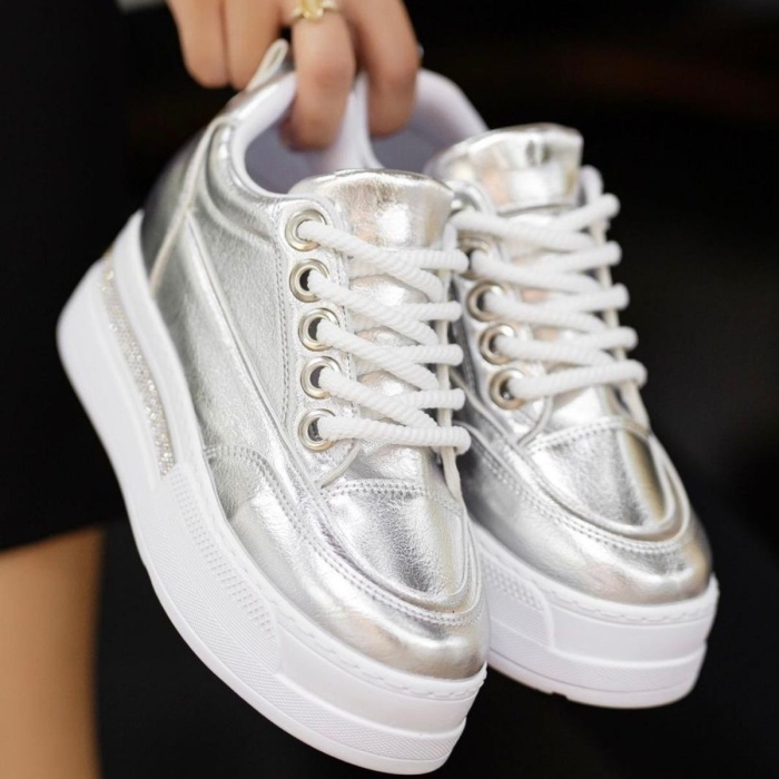 Lulu Gümüş Rugan Bağcıklı Spor Ayakkabı - Lisinya