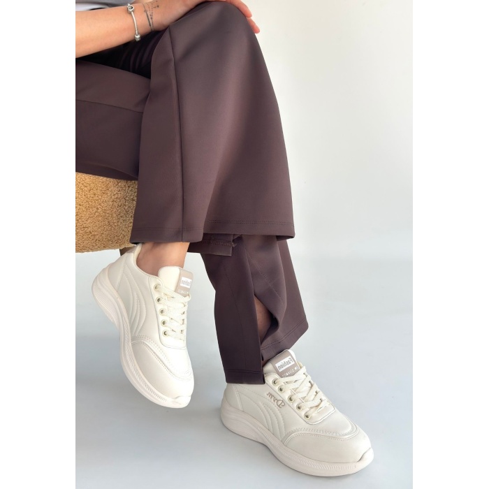 Yejja Bej Cilt Bağcıklı Spor Ayakkabı - Lisinya