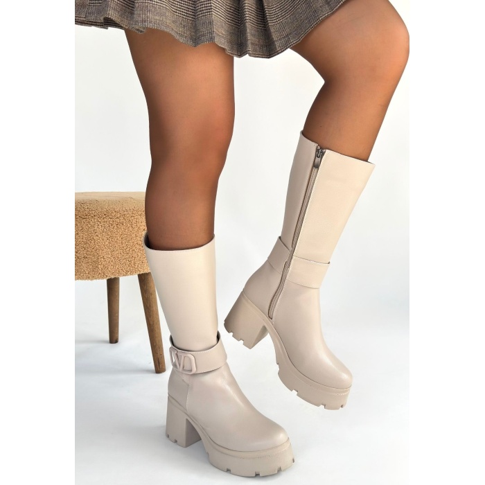 Moki Bej Cilt Topuklu Çizme - Lisinya