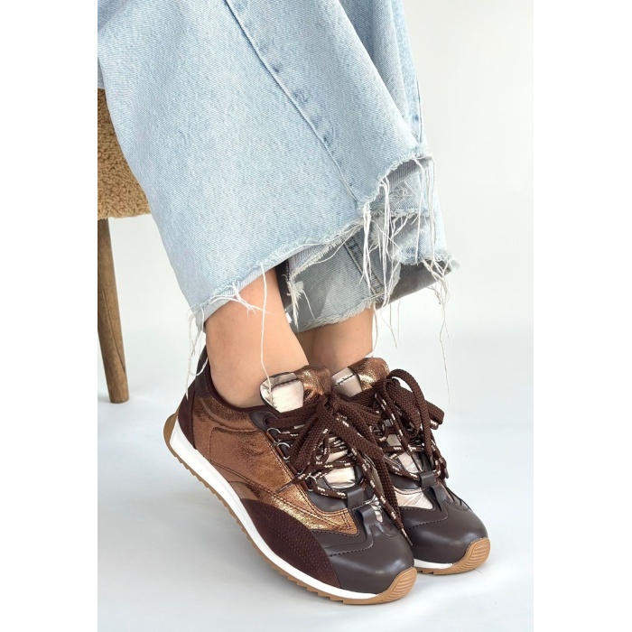 Ranu Kahverengi Cilt Paraşüt Detaylı Bağcıklı Spor Ayakkabı - Lisinya