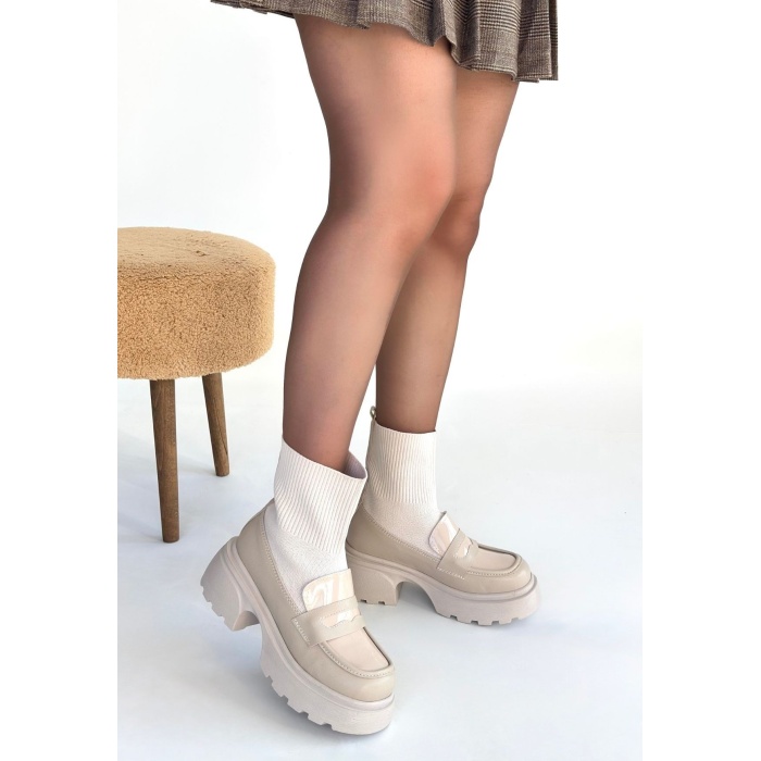 Wanye Bej Cilt Cilt Streçli Bot - Lisinya