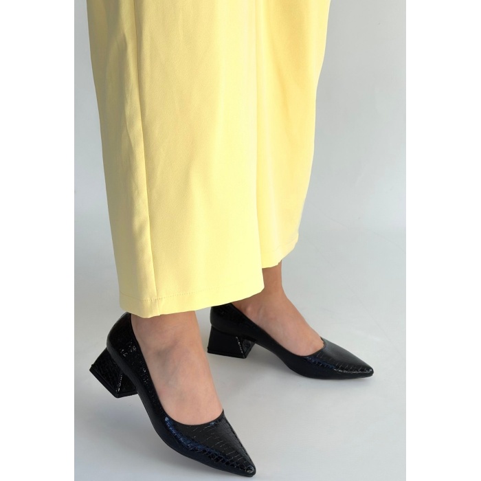 Meort Siyah Rugan Topuklu Ayakkabı - Lisinya