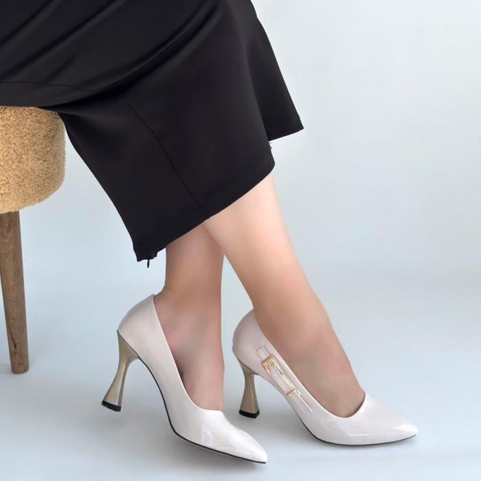 Motya Bej Rugan Topuklu Ayakkabı - Lisinya