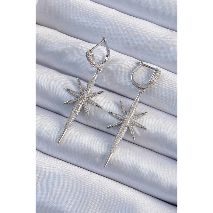 Pirinç Gümüş Renk Zirkon Taş Kaplama Kutup Yıldızı Tasarımlı Kadın Küpe - Lisinya