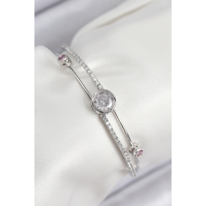 Pirinç Zirkon Taşlı Pırlanta Model Gümüş Renk Kadın Bileklik - Lisinya