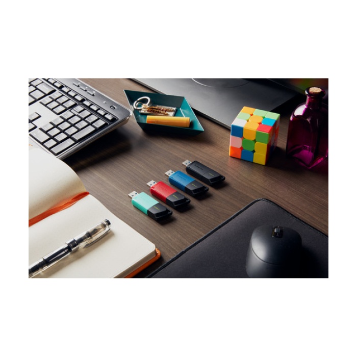 64GB USB 3.2 Gen 1 DataTravelerExodia M (Black + Blue)