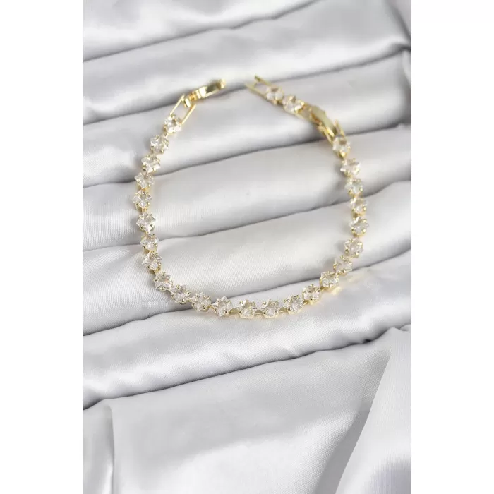 Kare Zirkon Taşlı Gold Renk Pirinç Su Yolu Kadın Bileklik