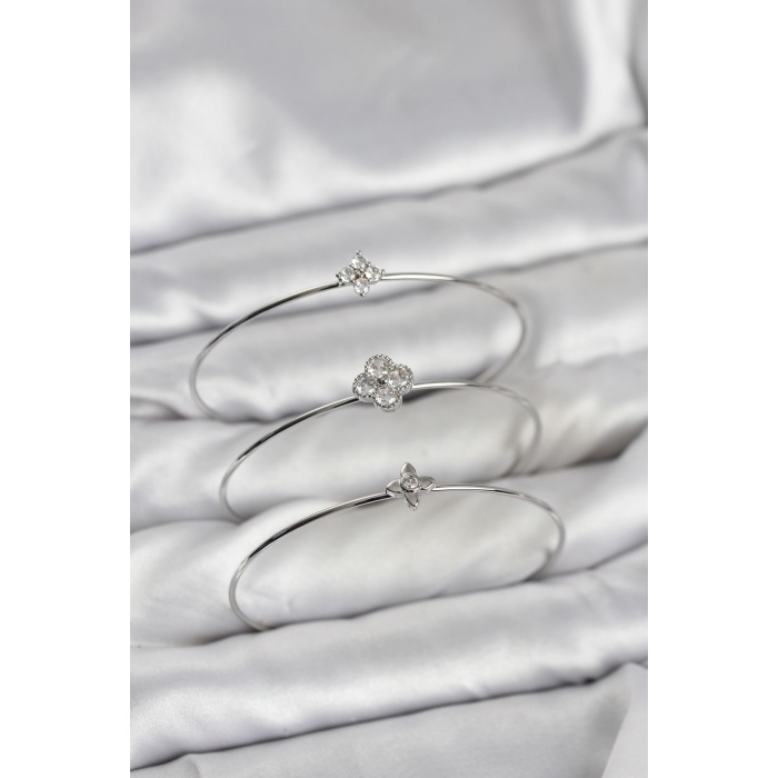 Zirkon Taşlı Gümüş Renk Yonca Tasarım 3lü Kadın Bileklik Kombini -