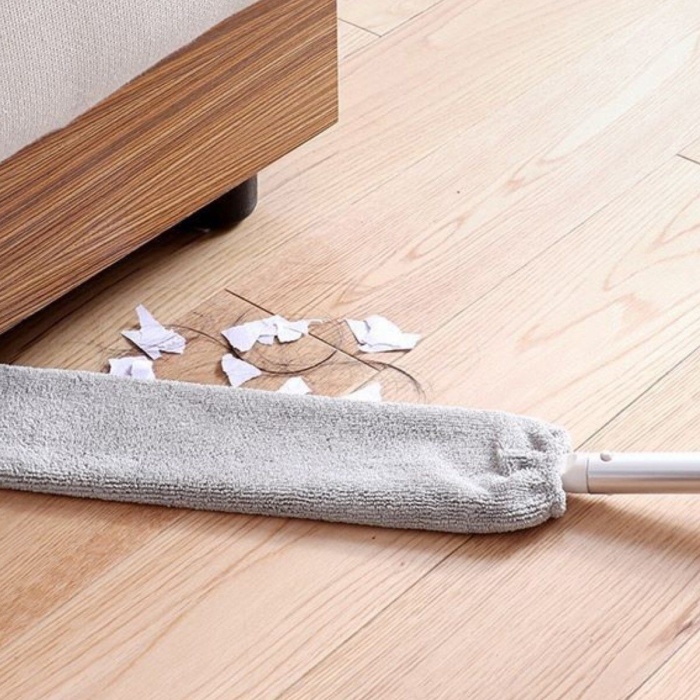 Ulaşılması Zor Yüzeyler İçin Esnek Toz Alma Aparatı -