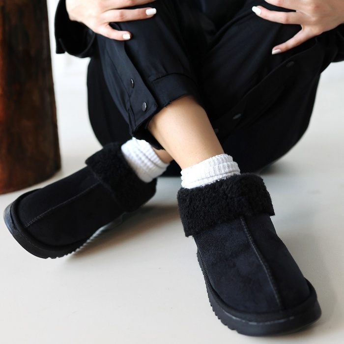 Abby Siyah Süet Bot -