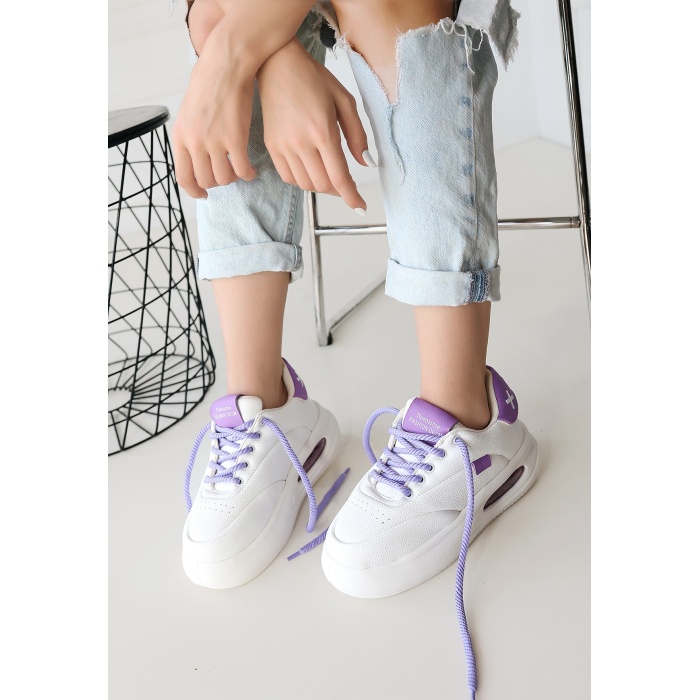 Chris Beyaz Cilt Lila Detaylı Bağcıklı Spor Ayakkabı -