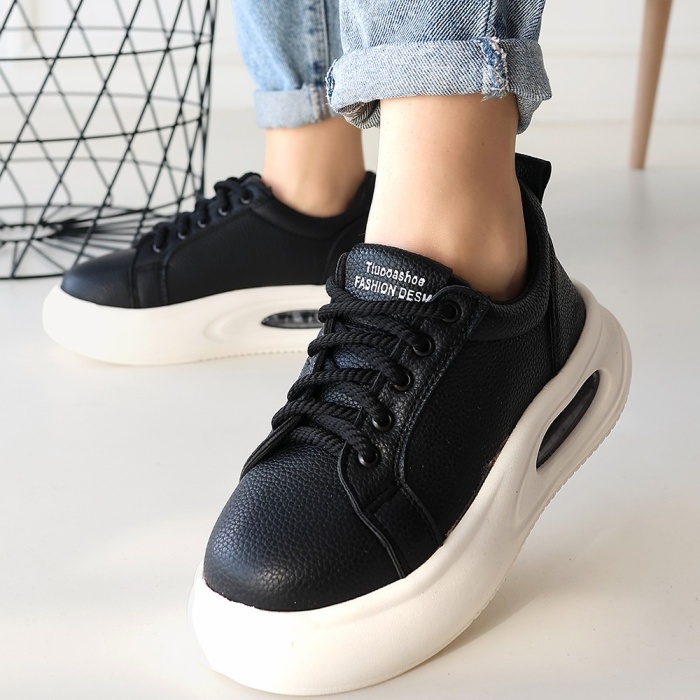 Chris Siyah Cilt Bağcıklı Spor Ayakkabı -