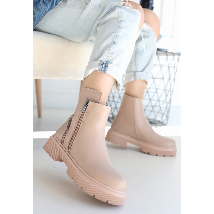 Menta Nude Cilt Fermuar Aksesuarlı Bot -