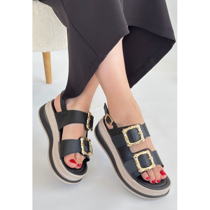 Stan Siyah Cilt Sandalet -