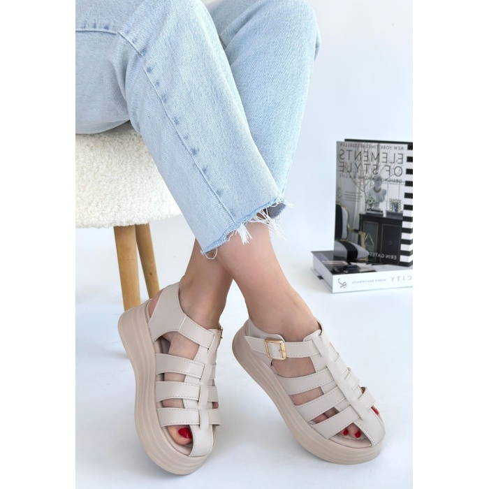 Toten Bej Cilt Kemerli Sandalet -