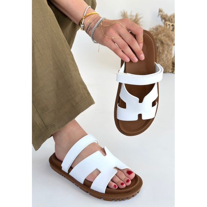 Kooni Beyaz Cilt Terlik -