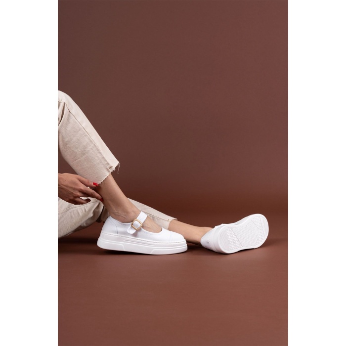 Lunni Beyaz Keten Spor Ayakkabı -